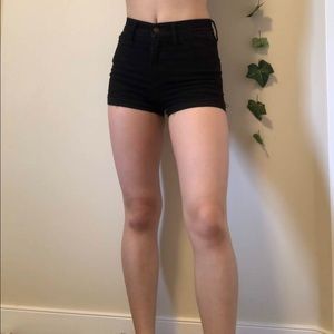 MINIMALISTIC HOLLISTER high rise black shorts